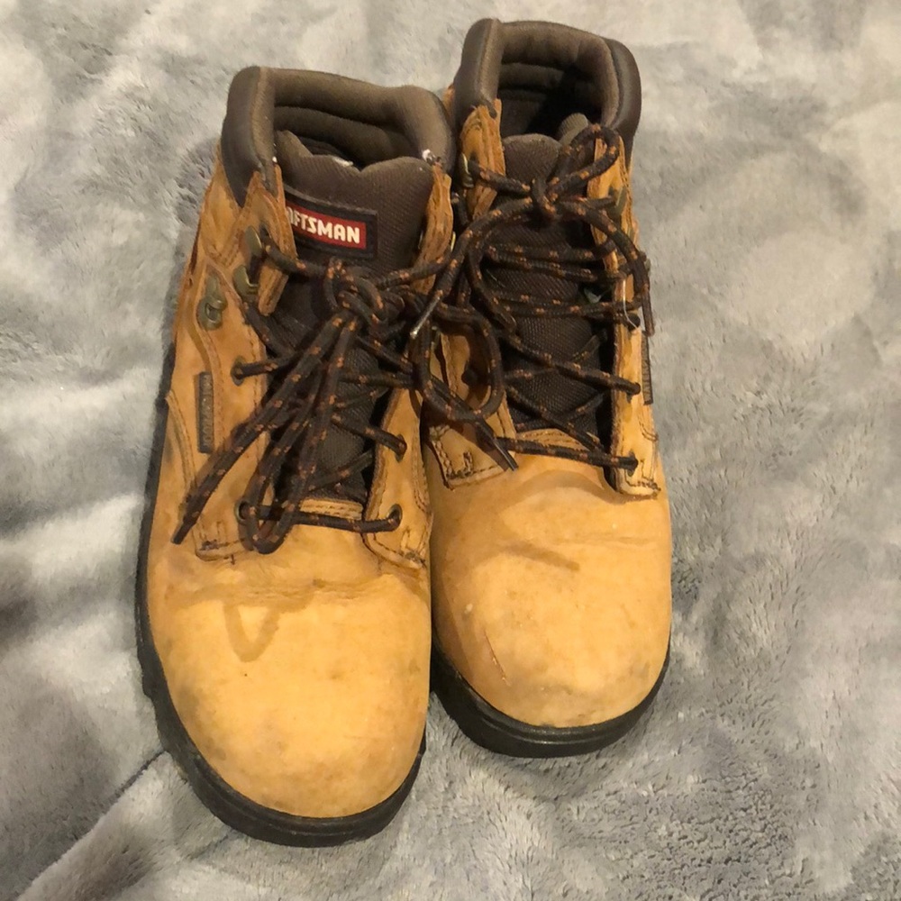 Craftsman lace up work shoes